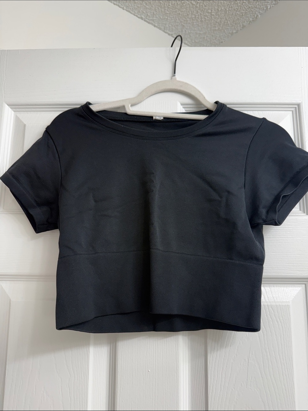 Black Cropped Aerie Offline Women's Top